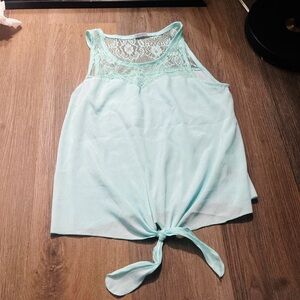Juniors Charlotte Russe Sleeveless Aqua Blouse Size Small‎